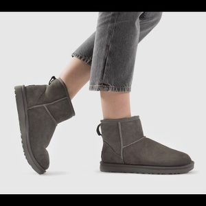 UGG Classic Mini II boots NEW